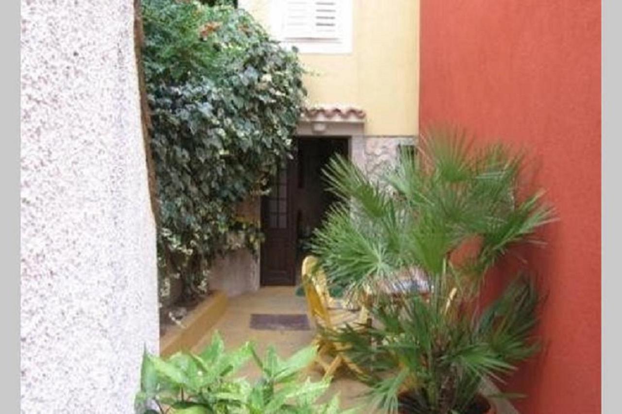 Ferienwohnung Family House In The Old Center Cres Exterior foto